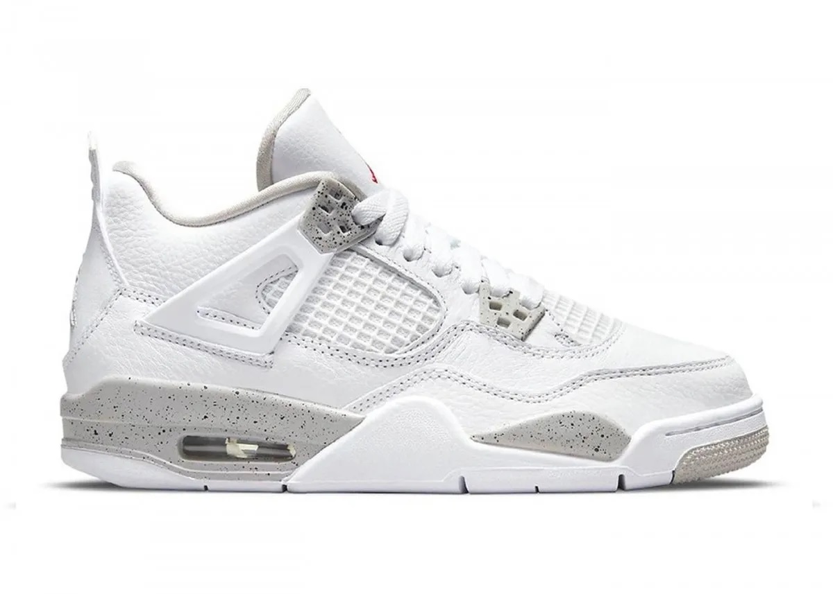 Air Jordan Retro 4